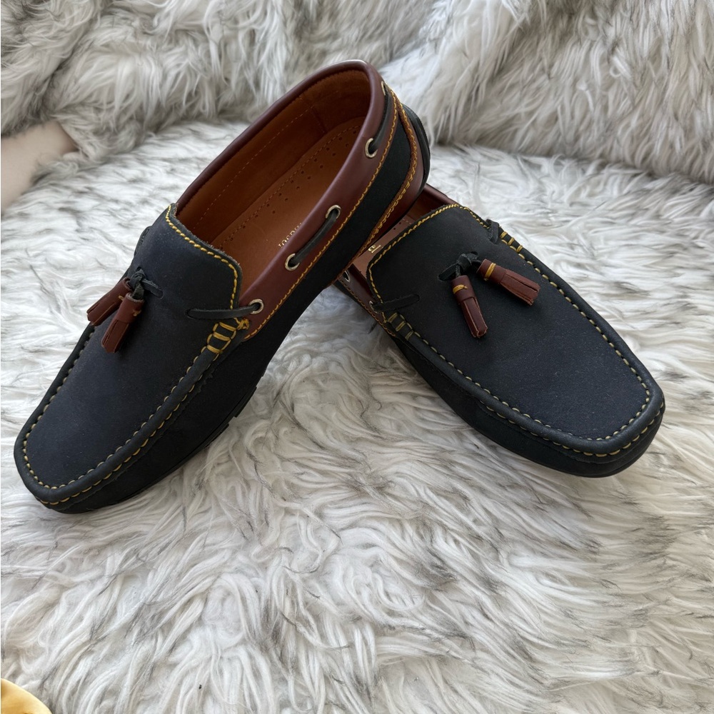 Elegant Dark Blue and Brown Men's Loafers